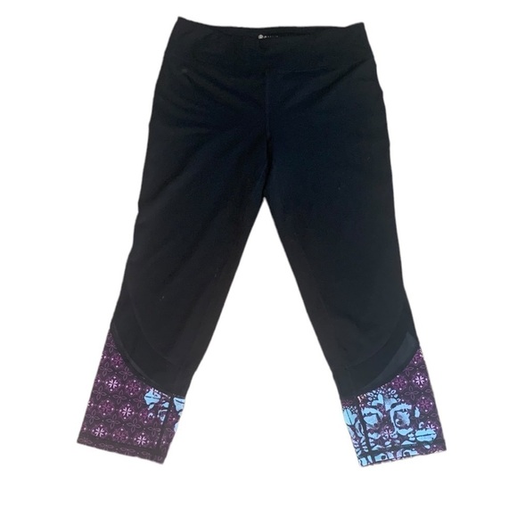Gaiam Capri Legging Black and Purple Boho Print Mesh Size M - Picture 2 of 9